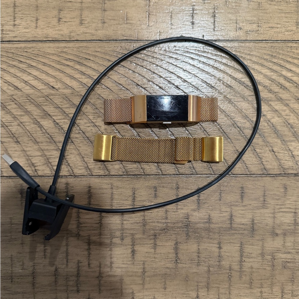 Fitbit Charge 2 Bundle